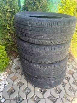 Predam letne pneu continental 215/55 r17 V XL
