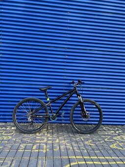 Predám bycikel Mongoose Fireball – custom dirt/street M