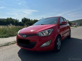 Hyundai i20 1.4i 16V Style A/T