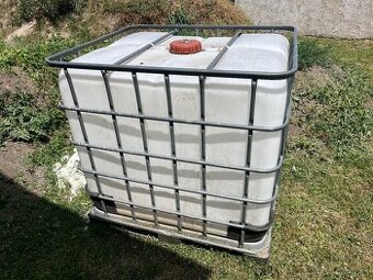 IBC nádrž 1000L