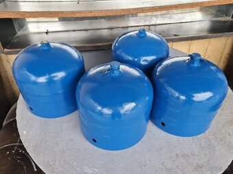 Predam plnú 2kg propán butánovú bombu(flašu)na kempingový