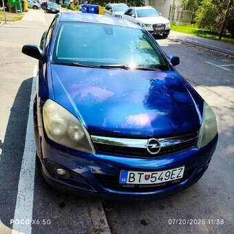 Opel Astra H GTC - 1