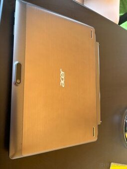 Notebook s Tabletom - 1