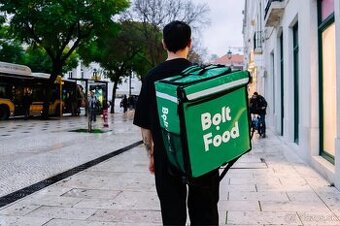🔥 Hľadáme kuriérov pre Bolt Food v Bratislave 🍔