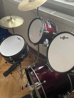 Dobrý deň. Predám Detske bicie  a elektrickú gitaru