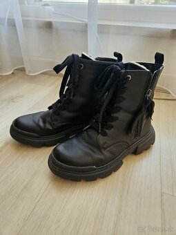 Zimné topánky Geox veľ 33