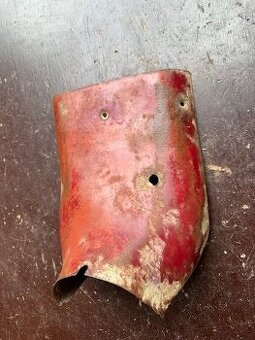 Predám vrchná časť prsíčiek, prsíčka JAWA pionýr 555 550 - 1