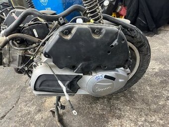 Vespa piagio gilera motor 125 1x a 200 1x predam