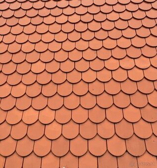 Strešná škridla-bobrovka,farba tehlová(pálená)