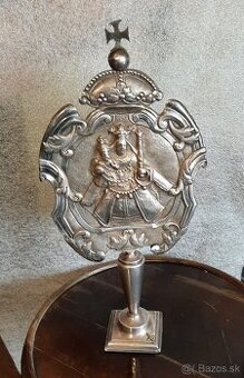 Unikátne starožitné strieborné predmety