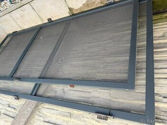 Sieťkové hliníkové dvere - antracit