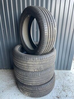 Pirelli 235/50 R20 celoročné 4ks