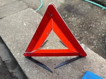 Výstražný trojuholník