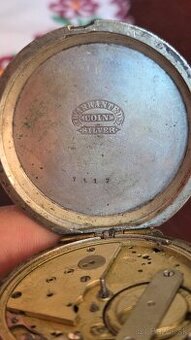 Predám starožitné hodinky.
