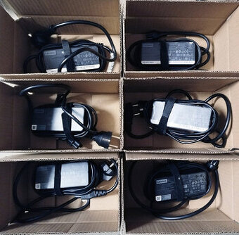 adaptér/nabíjačka USB-C