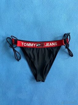 Tommy Hilfiger plavky