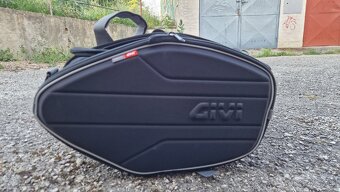 predám moto brašne Givi EA101C