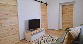 Kompletne zariadený moderný 2-izbový byt v Ilave