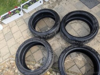 Pirelli PZERO R19