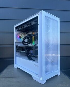 Ryzen 9 7950x3d RX7900XTX 32GB DDR5