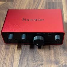 Focusrite Scarlett solo 4