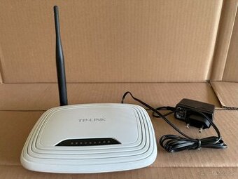 TP-LINK TL-WR740N Wi-Fi router