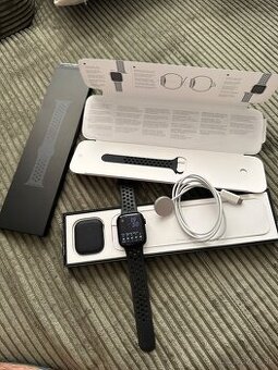 Apple watch 7 45mm Nike edícia