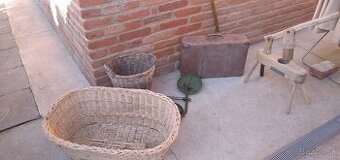 Predám starožitnosti náradie veci na chalupu chatu