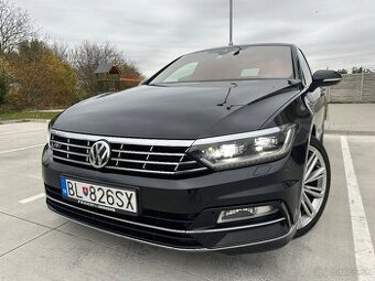 Volkswagen Passat 2.0 BiTDI 240k BMT R-Line Highline 4MOTION - 1