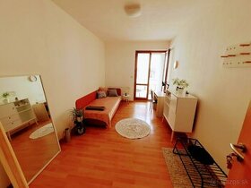 Amnis Student House_Studio31 s loggiou_OBSADENÉ