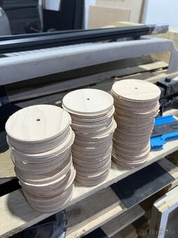 Buková preglejka, vykružené kolieska