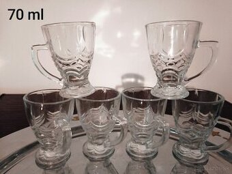 Vychutnajte si pressičko v retro pohárikoch