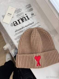 Ami zimná damska čiapka