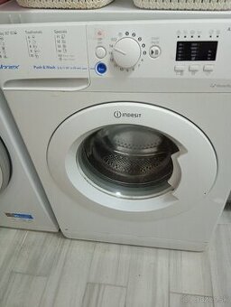 Automatická práčka