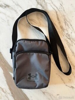 Under Armour taška cez plece