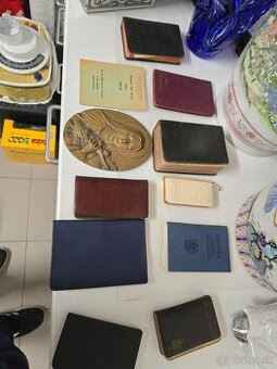 Zberateľská sada: Starožitný reliéf Sv. Terézia a náboženské