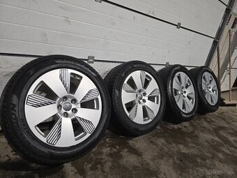 Zimná Sada AUDI Q5+Pirelli 235/55 R19