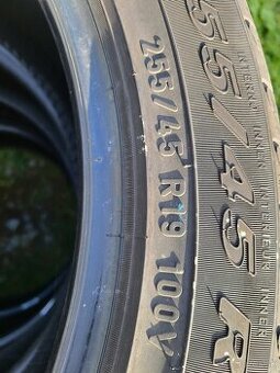 Letne 255/45 r19 pirelli scorpion