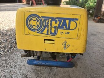 Agzat motor