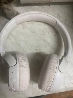 JBL sluchadla