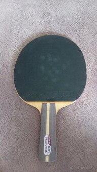 Predam raketu na stolny tenis