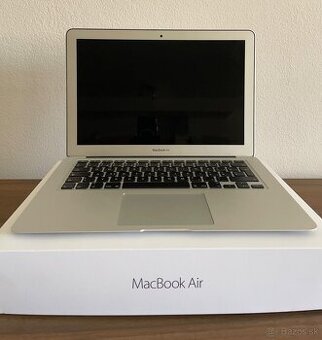 MacBook Air 13” (2017) – TOP stav, málo používaný