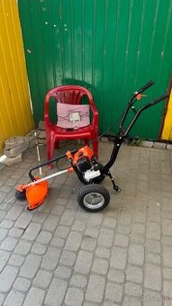 Benzínový krovinorez / kosačka na kolieskach 1,4kW