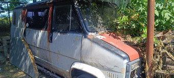 peugeot j5
