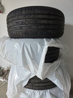 225 40 R20 - 101V - HANKOOK
