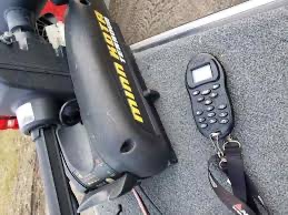 Elektromotor Minn Kota Terrova / 55lbs 12V GPS