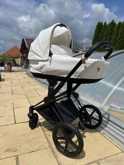 Cybex priam Off white