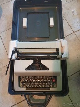Písací stroj