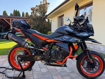 KTM SMT 890