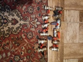 predam vypustacie ventily 1/2 "